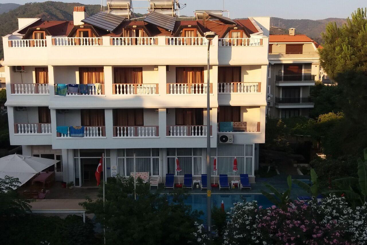 Uenver Hotel Adana Exterior photo