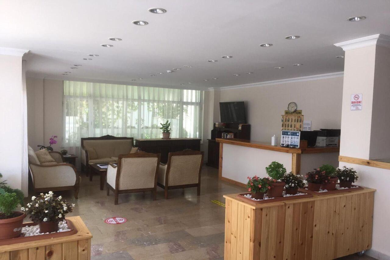 Uenver Hotel Adana Exterior photo