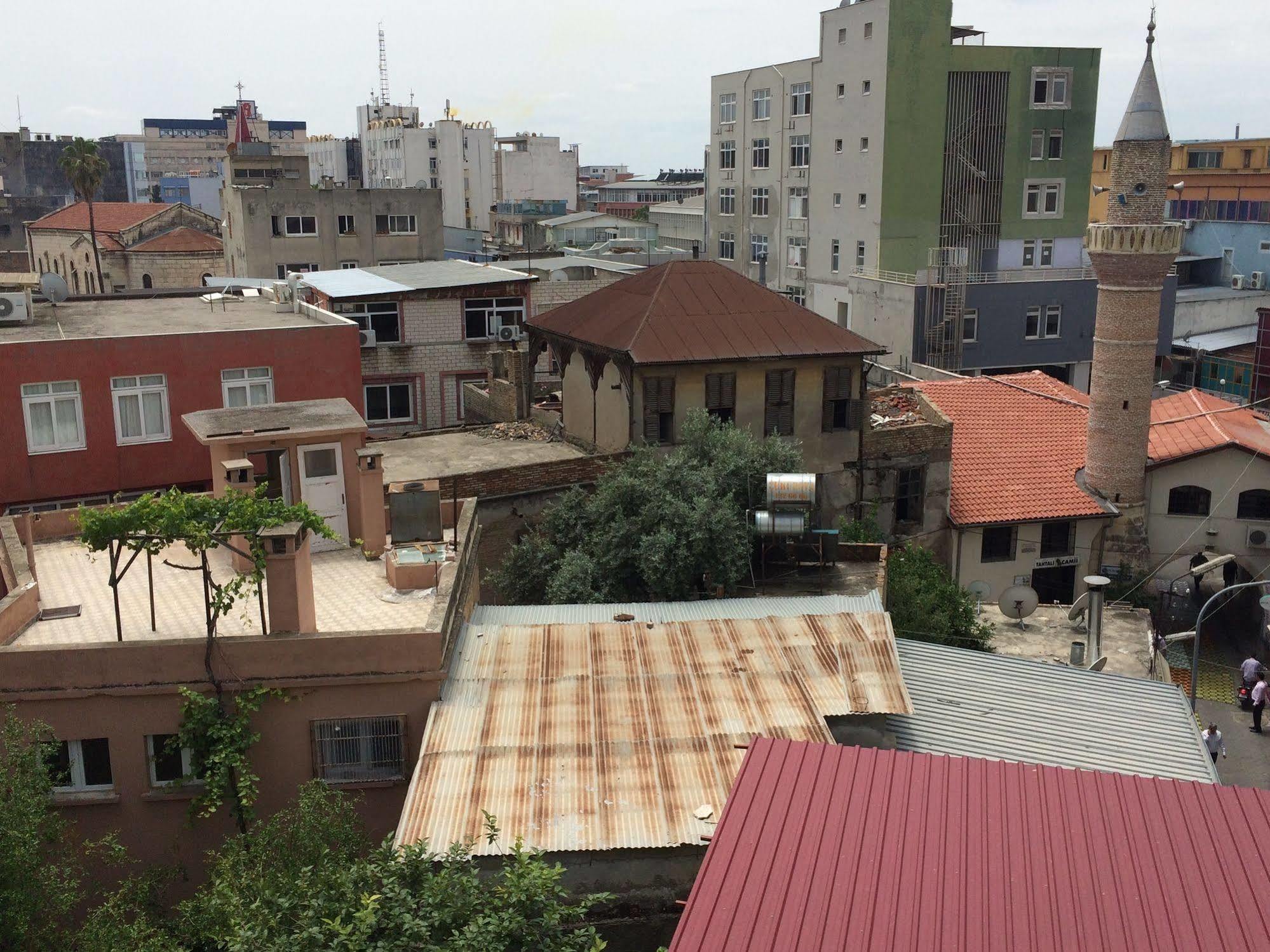 Uenver Hotel Adana Exterior photo