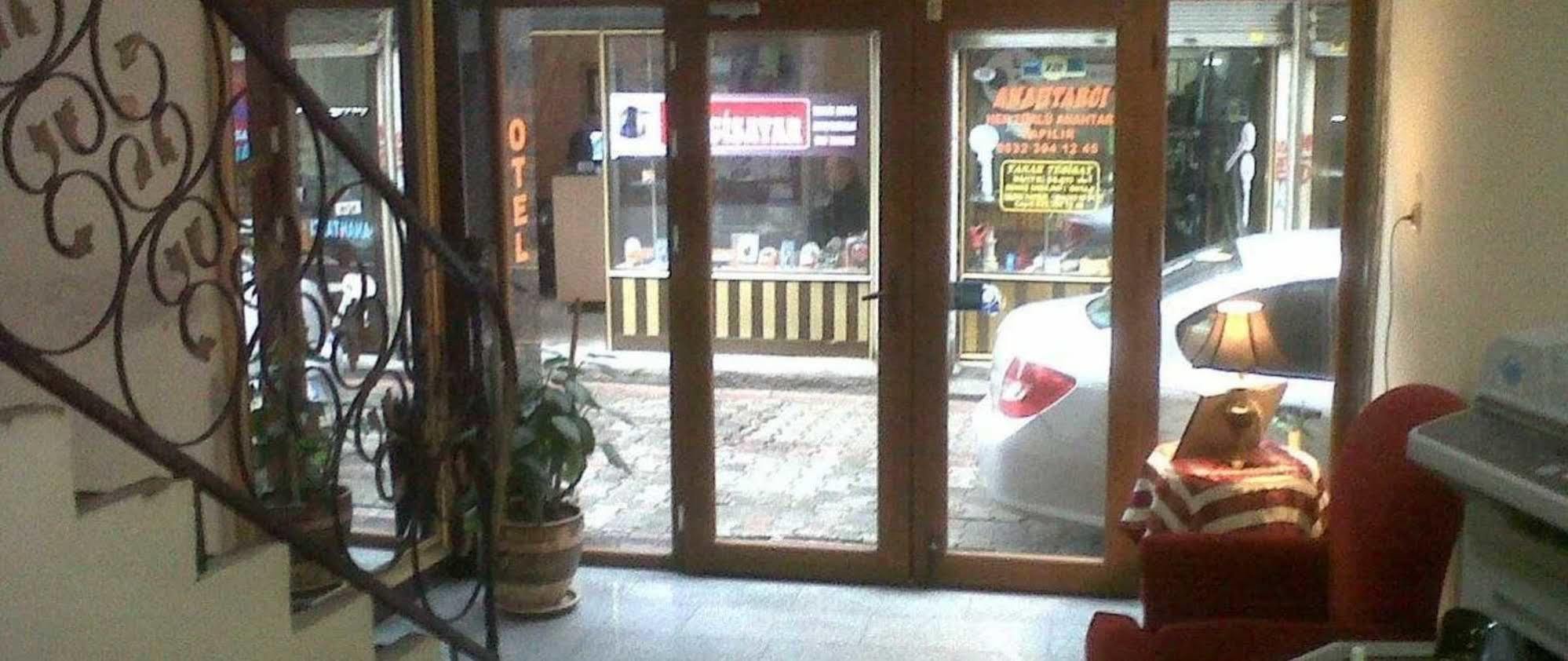 Uenver Hotel Adana Exterior photo